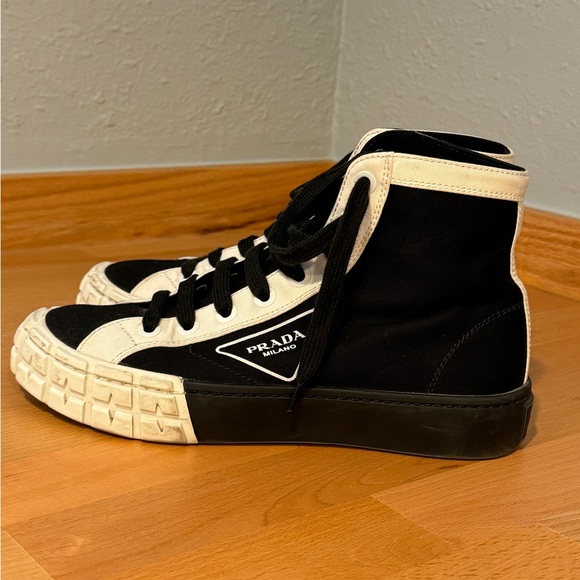 Prada colorblock sneaker - Picture 3 of 4